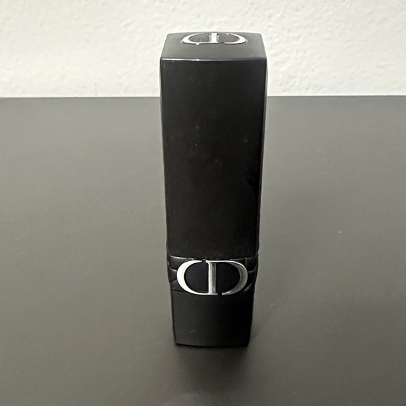 💯% Authentic Dior Rouge Forever #518 Lipstick with Silver Detail